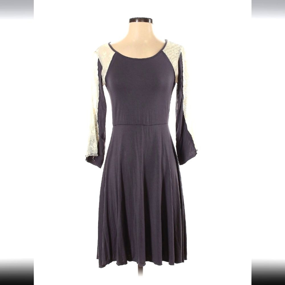 Hem & Thread 3/4 Sleeve Casual Dress - Small
